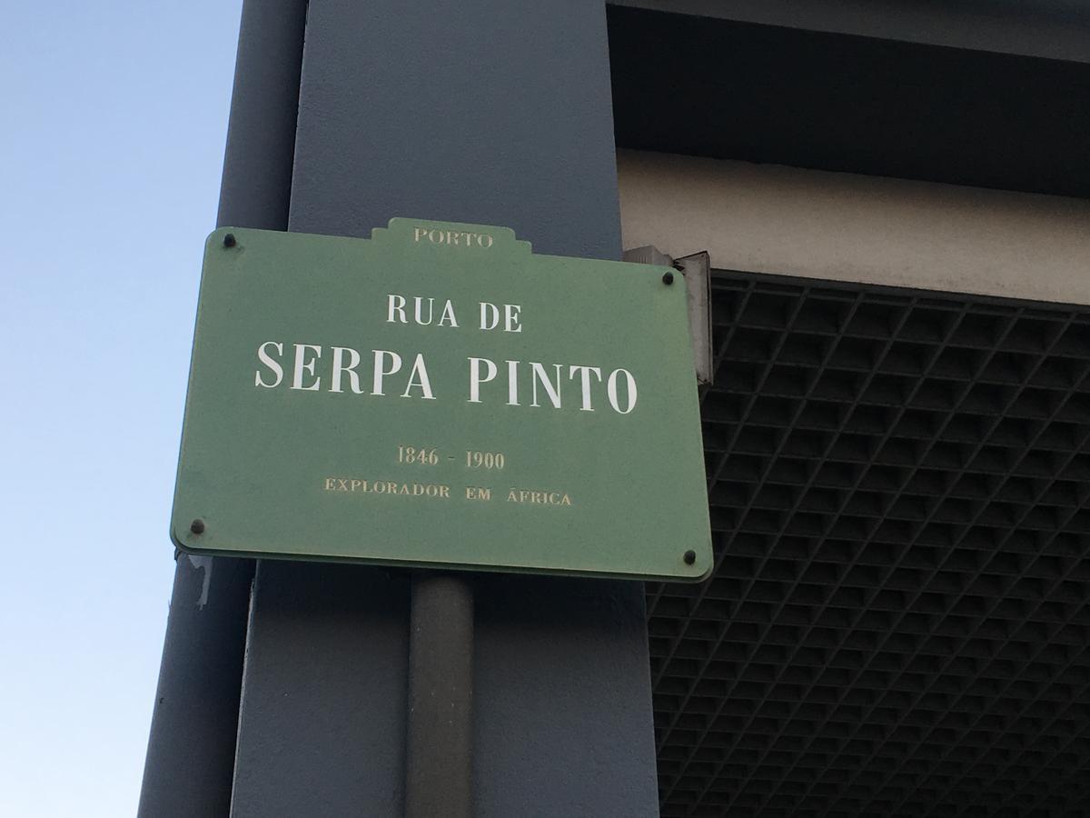 Invicta House Serpa Pinto Porto Bagian luar foto